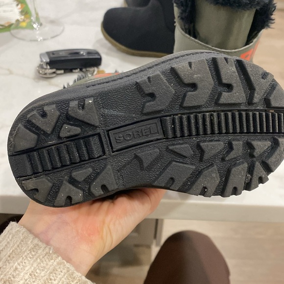 Sorel toddler boot - Picture 3 of 4